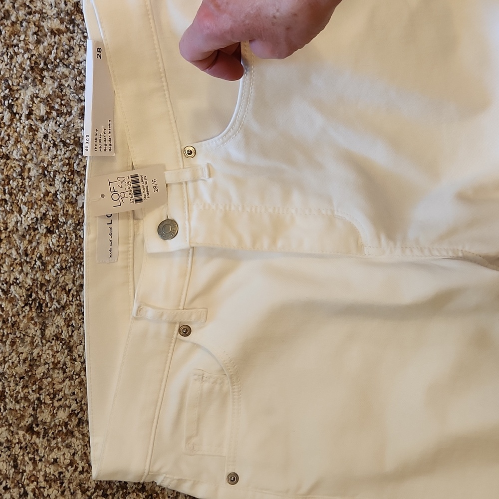 Loft - Picture 3 of 7